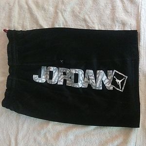 Jordan men's basketball short size M 🏀🏀🏀🏀